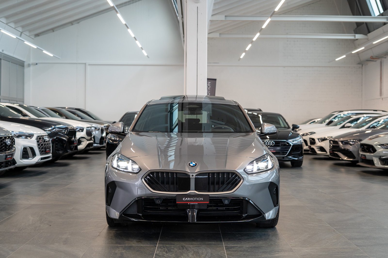 BMW 120d M Sport / Panorama-Schiebedach / Head-Up, Diesel, Second hand / Used, Automatic - 2