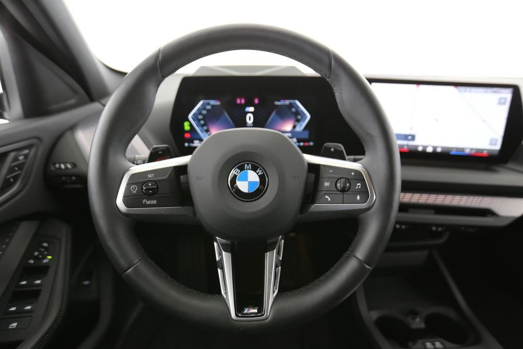 BMW 120i, Mild-Hybrid Petrol/Electric, Second hand / Used, Automatic - 6