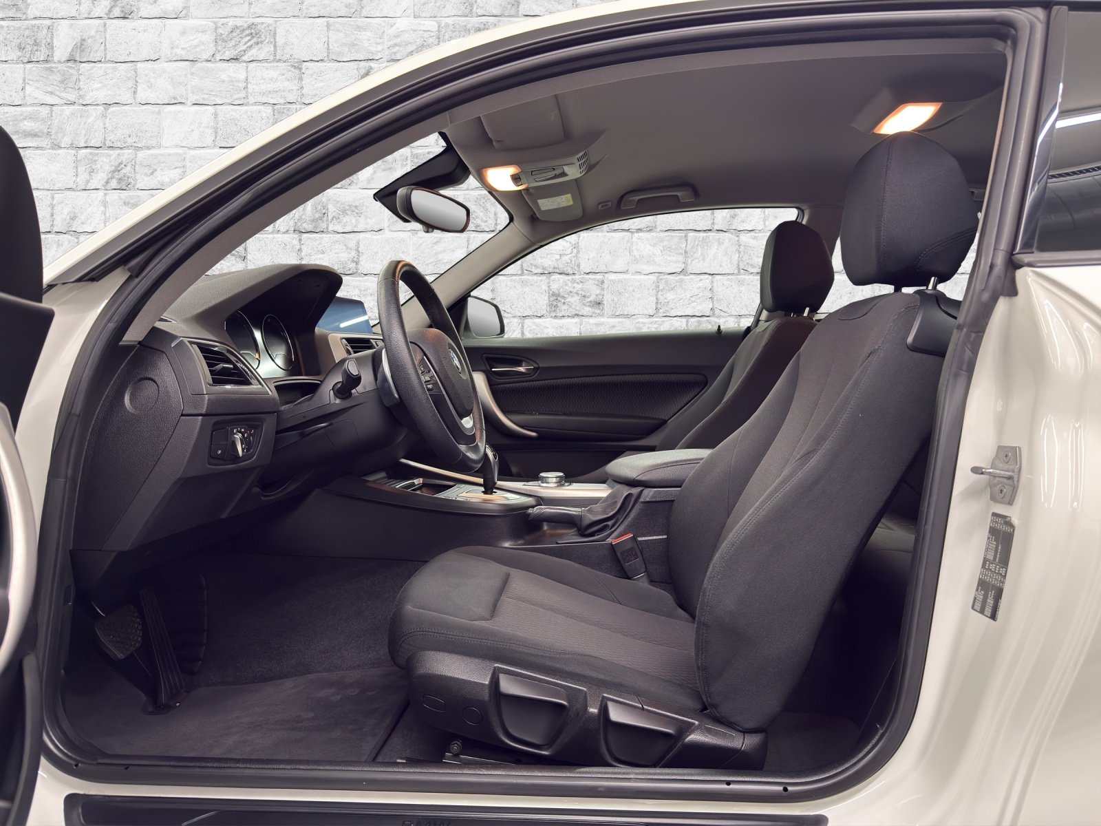 BMW 120i, Essence, Occasion / Utilisé, Automatique - 7
