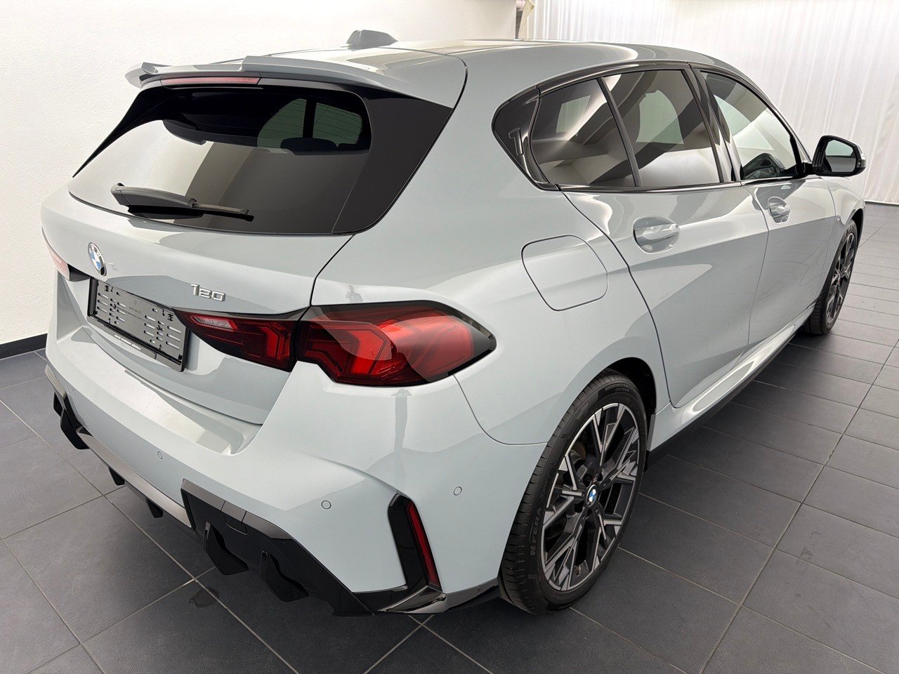 BMW 120 M Sport Pro, Petrol, Second hand / Used, Automatic - 3