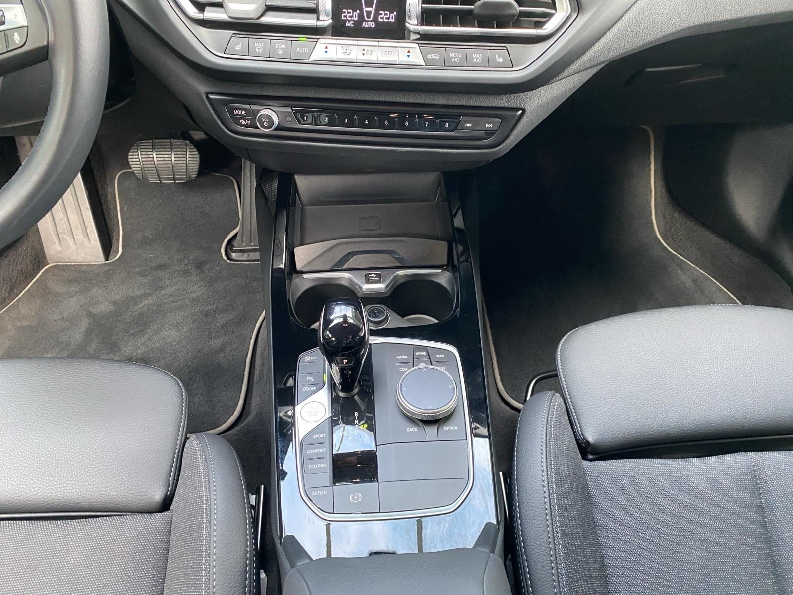 BMW 120d xDrive, Diesel, Second hand / Used, Automatic - 7