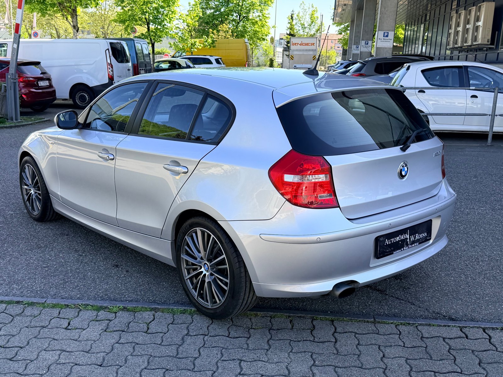 BMW 120i Steptronic, Benzin, Occasion / Gebraucht, Automatik - 5
