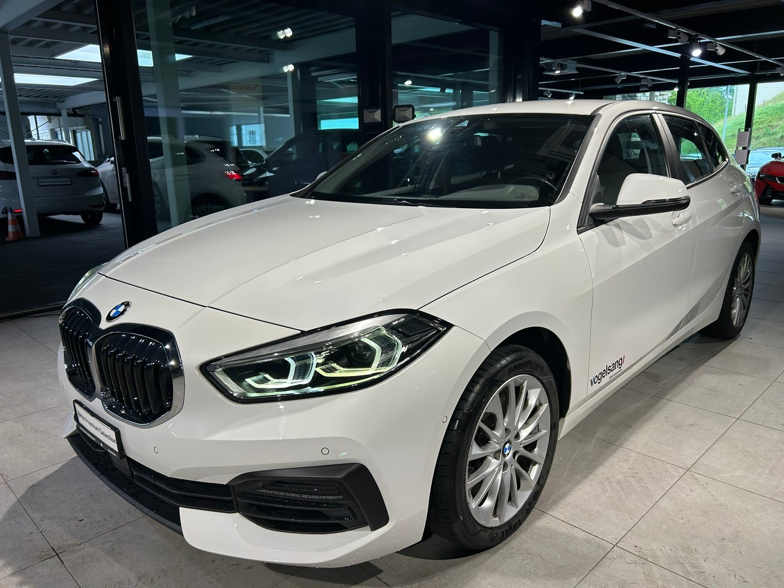 BMW 120i Steptronic, Benzin, Occasion / Gebraucht, Automatik