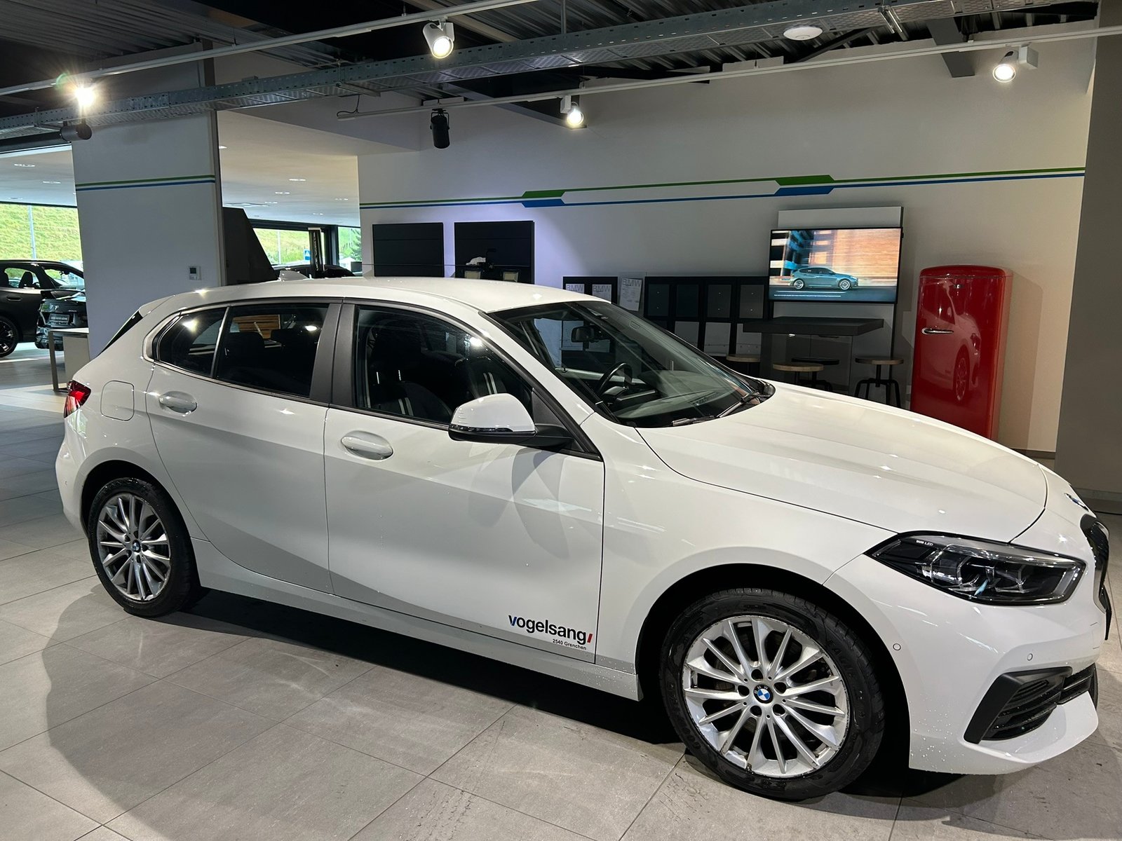 BMW 120i Steptronic, Benzin, Occasion / Gebraucht, Automatik - 2