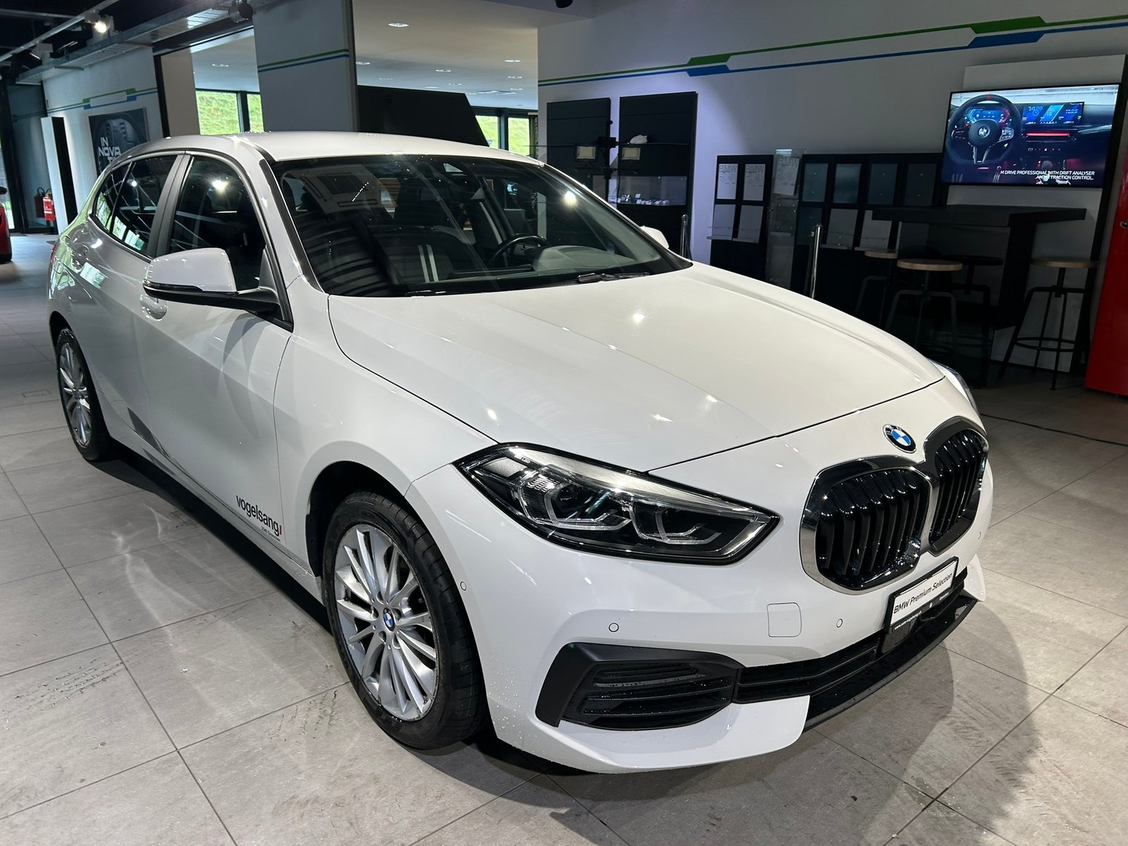 BMW 120i Steptronic, Benzin, Occasion / Gebraucht, Automatik - 4