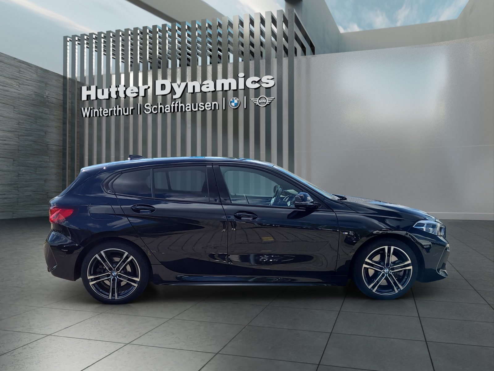 BMW 120d xDrive Pure M Sport, Diesel, Occasion / Gebraucht, Automatik - 4