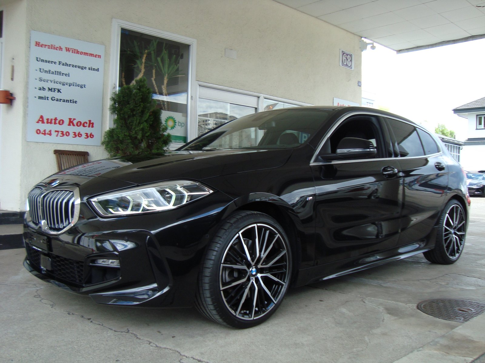 BMW 120i Pure M Sport Steptronic