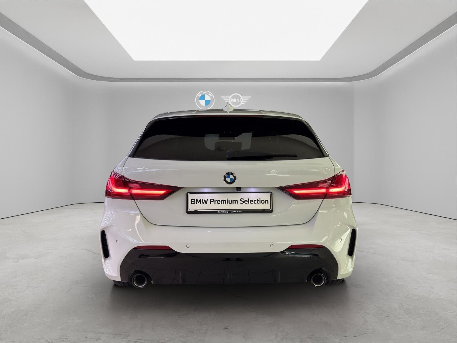 BMW 120d xDrive M-SportPaket, Diesel, Occasion / Gebraucht, Automatik - 4