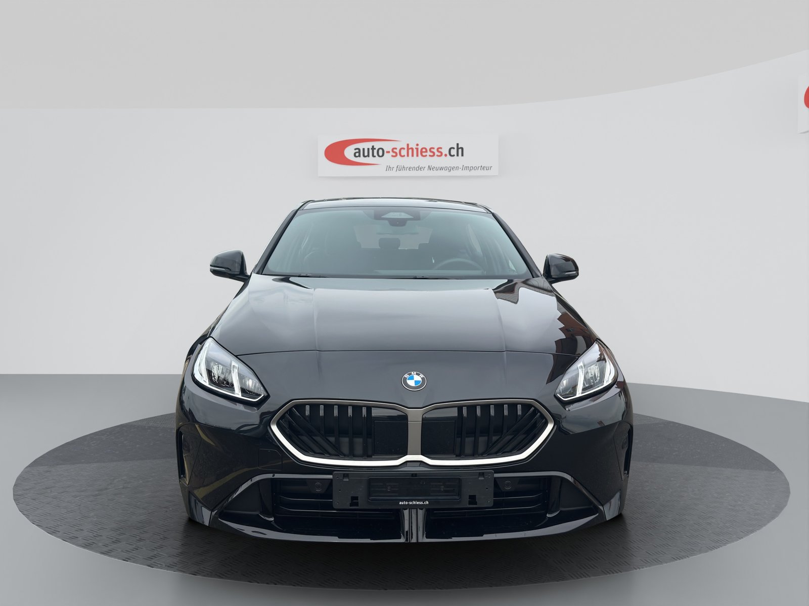 BMW 120 i M Sport Steptronic, Benzin, Occasion / Gebraucht, Automatik - 2