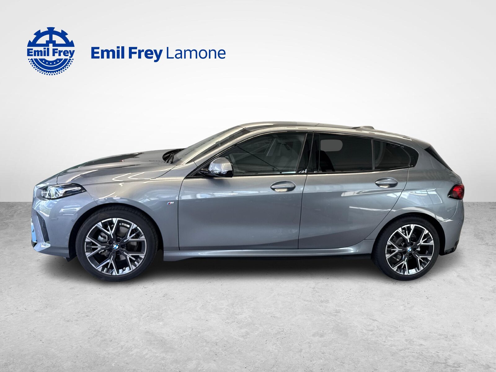 BMW 120i, Mild-Hybrid Petrol/Electric, Second hand / Used, Automatic - 2