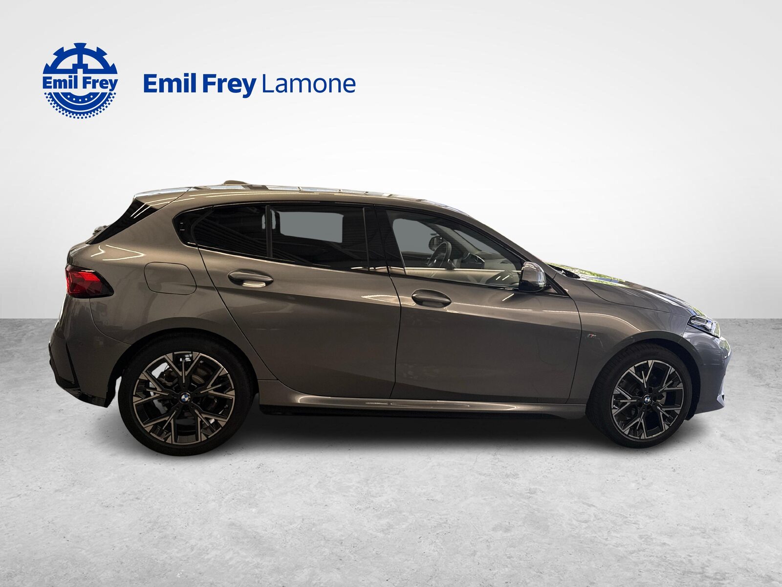 BMW 120i, Mild-Hybrid Petrol/Electric, Second hand / Used, Automatic - 6