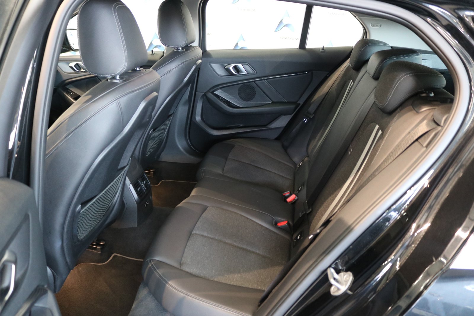 BMW 120d Steptronic Sport Line, Diesel, Occasion / Gebraucht, Automatik - 6