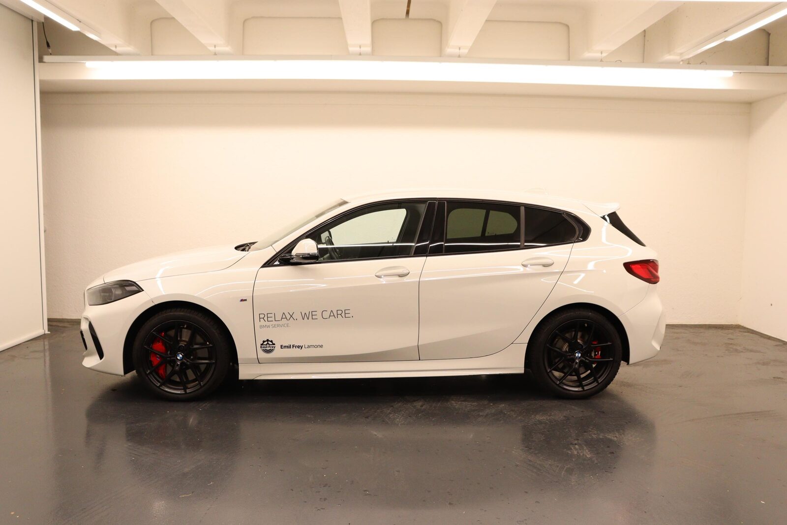 BMW 120d xDrive, Diesel, Second hand / Used, Automatic - 2
