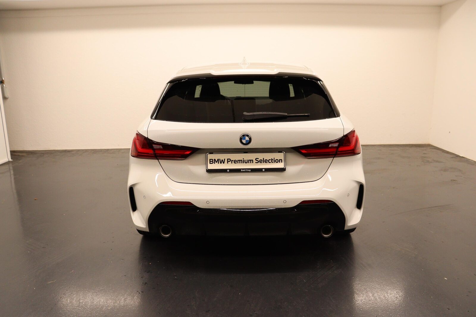 BMW 120d xDrive, Diesel, Second hand / Used, Automatic - 4