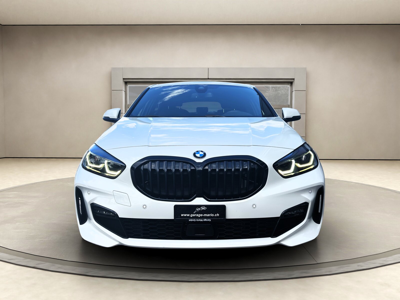 BMW 120d SteptronicPure M SportCH-Fahrzeug Werksgara, Diesel, Occasion / Gebraucht, Automatik - 2