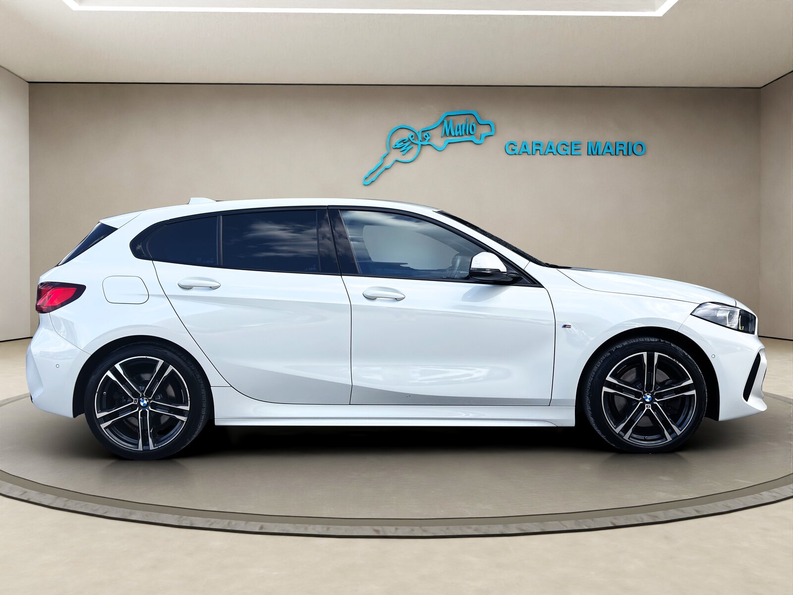 BMW 120d SteptronicPure M SportCH-Fahrzeug Werksgara, Diesel, Occasion / Gebraucht, Automatik - 4