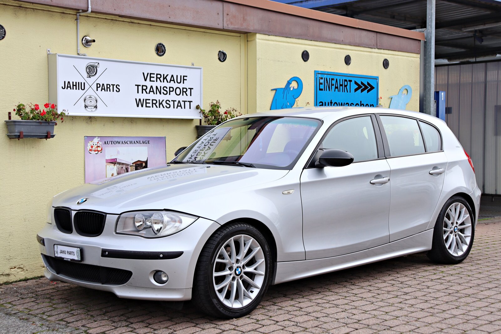 BMW 120i