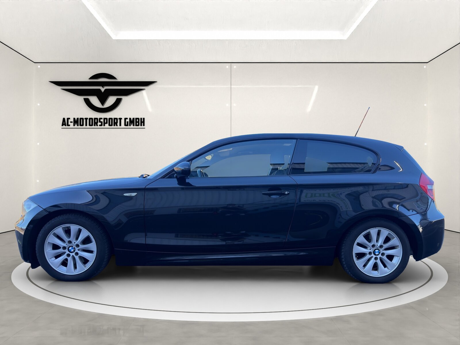 BMW 120i, Essence, Occasion / Utilisé, Manuelle - 5