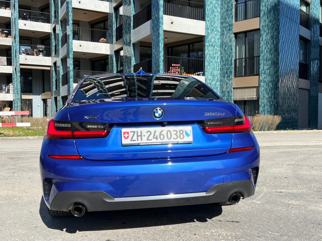 BMW 120 320d xDrive, Diesel, Occasion / Gebraucht, Automatik - 4