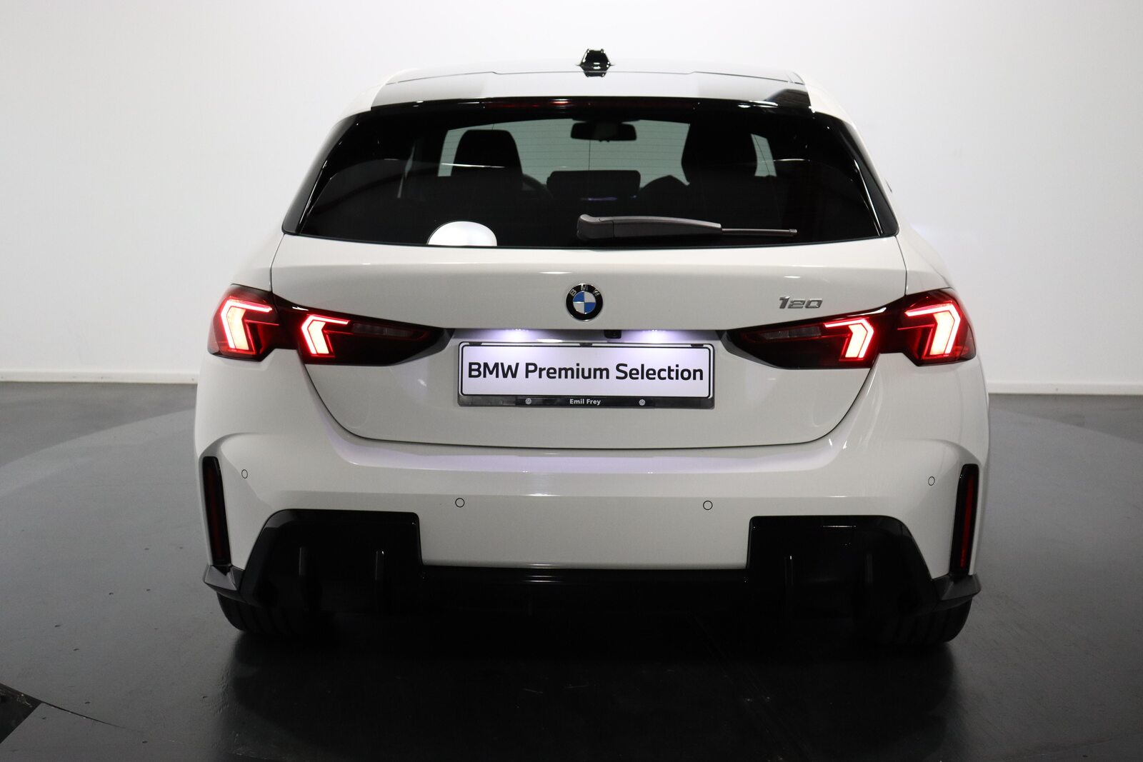 BMW 120i, Hybride léger essence/électrique, Occasion, Automatique - 3