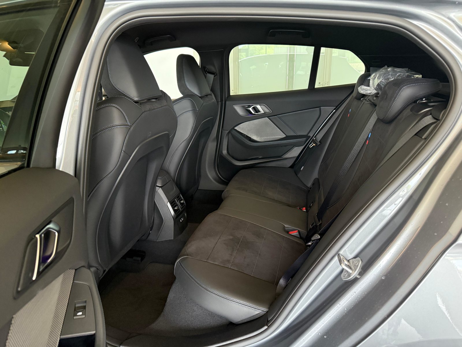 BMW 120i Kit Sport M, Hybride Léger Essence/Électricité, Voiture de démonstration, Automatique - 7