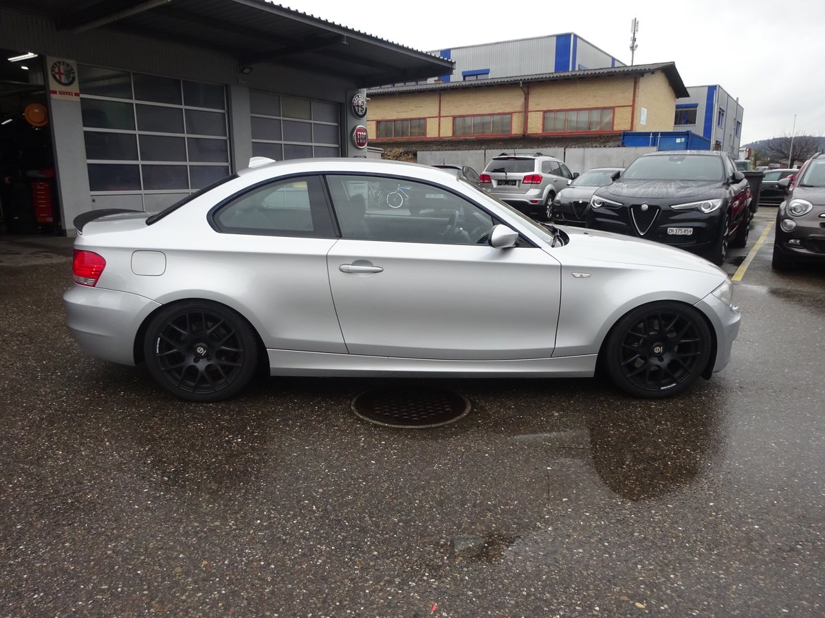BMW 123d Coupé, Diesel, Occasion / Gebraucht, Handschaltung - 7