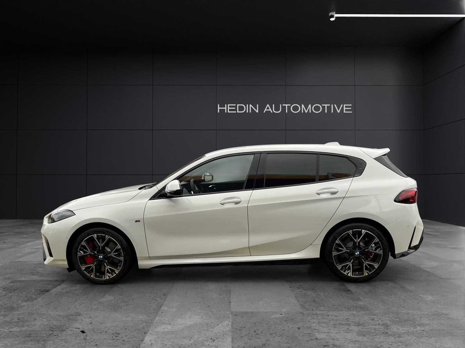 BMW 123 xDrive, Mild-Hybrid Petrol/Electric, New car, Automatic - 4