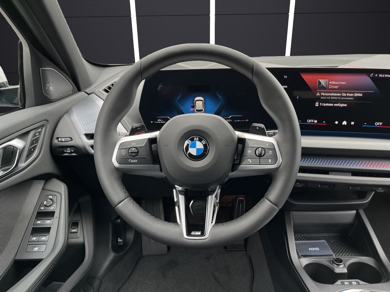 BMW 123 xDrive, Mild-Hybrid Petrol/Electric, New car, Automatic - 6
