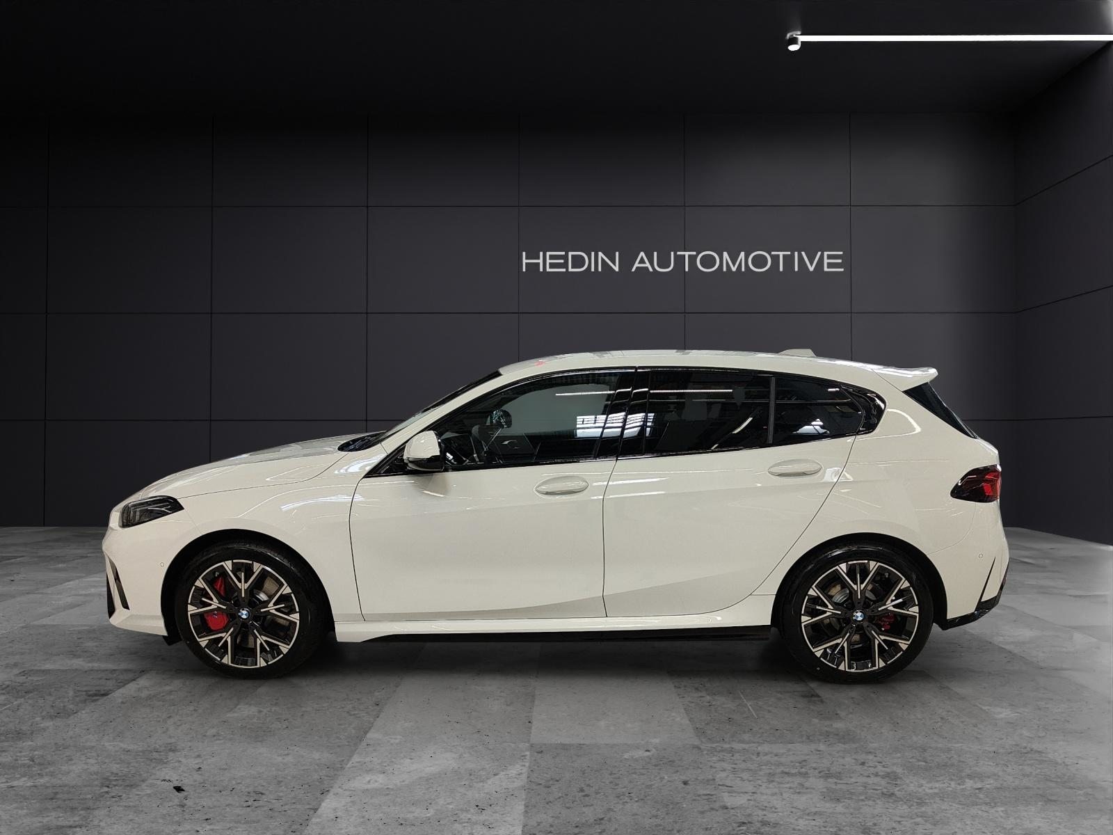 BMW 123 xDrive, Hybride Léger Essence/Électricité, Voiture nouvelle, Automatique - 2