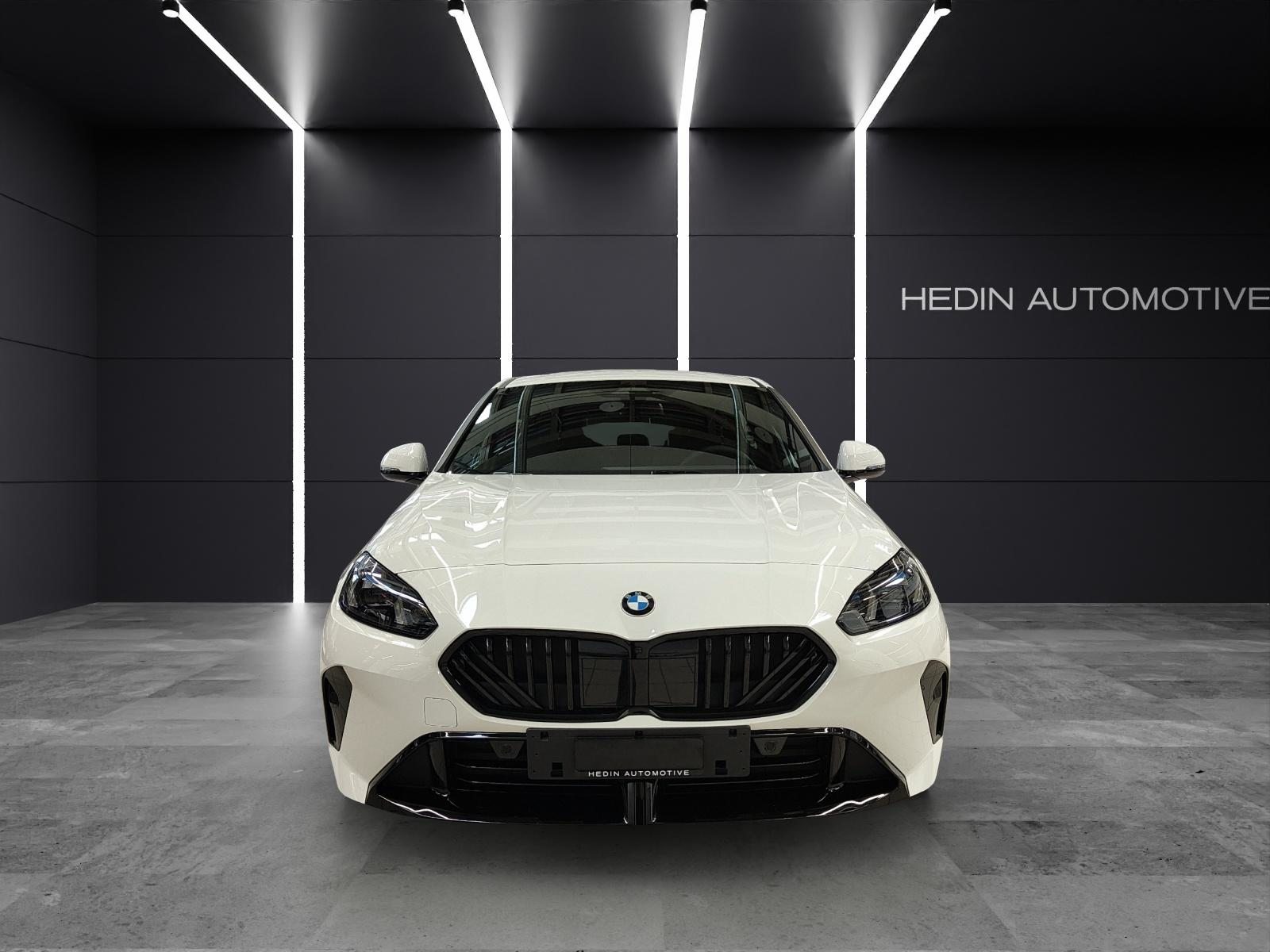 BMW 123 xDrive, Hybride Léger Essence/Électricité, Voiture nouvelle, Automatique - 3