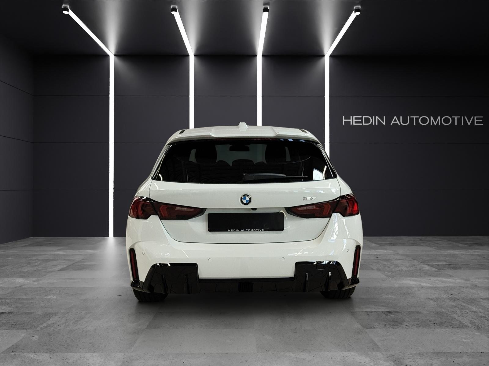 BMW 123 xDrive, Hybride Léger Essence/Électricité, Voiture nouvelle, Automatique - 5