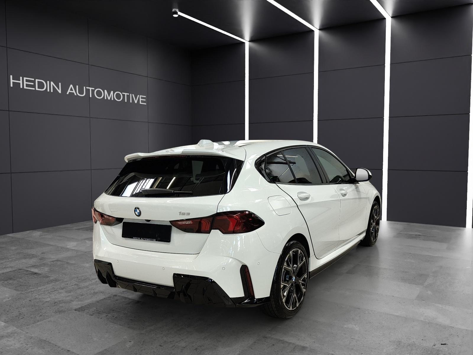 BMW 123 xDrive, Hybride Léger Essence/Électricité, Voiture nouvelle, Automatique - 6