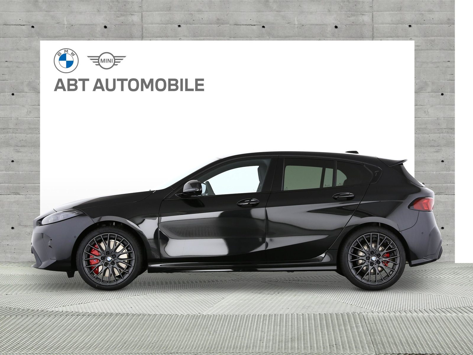 BMW 123 xDrive, Mild-Hybrid Petrol/Electric, New car, Automatic - 2
