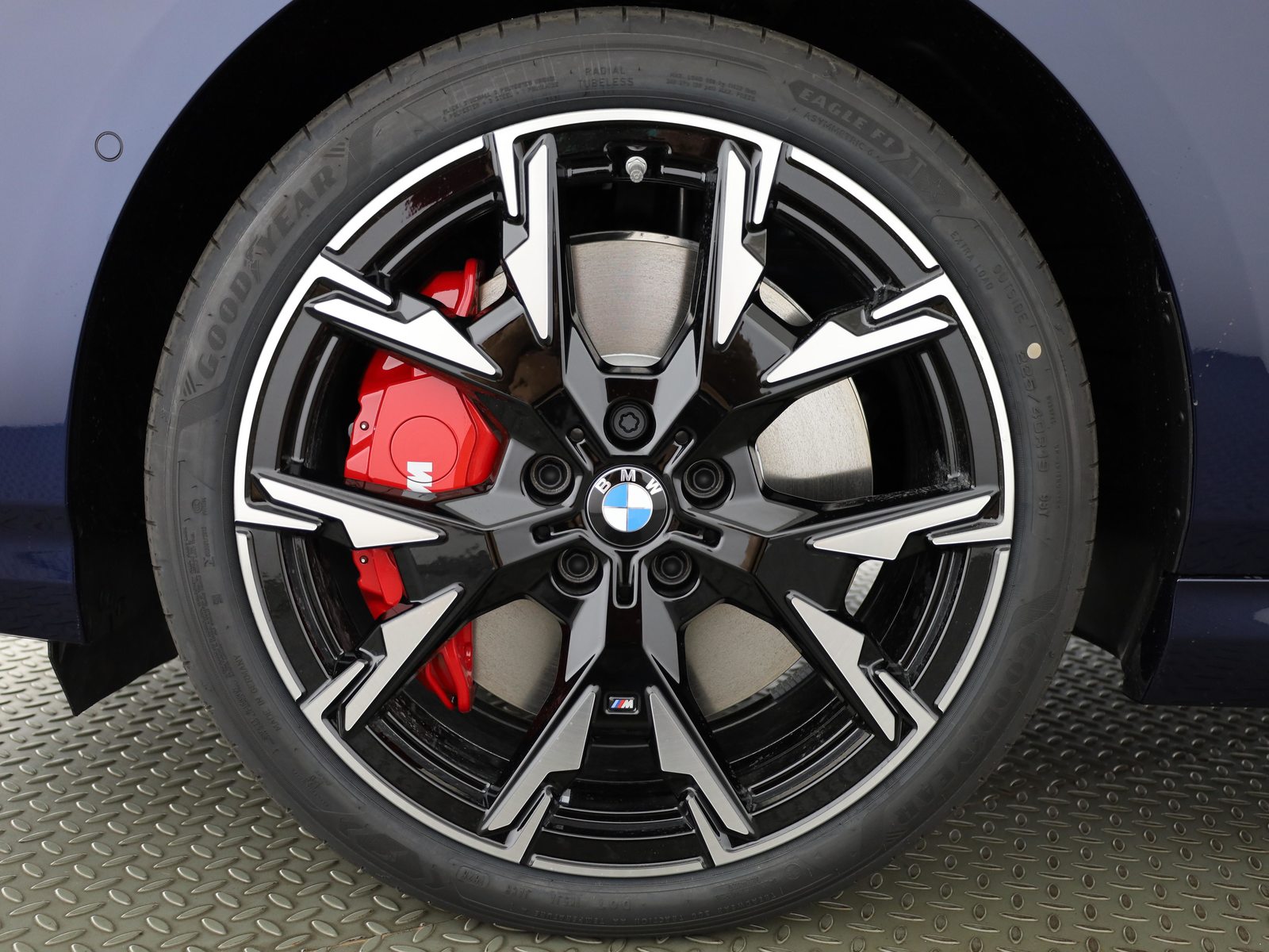 BMW 123 xDrive, Mild-Hybrid Petrol/Electric, New car, Automatic - 7