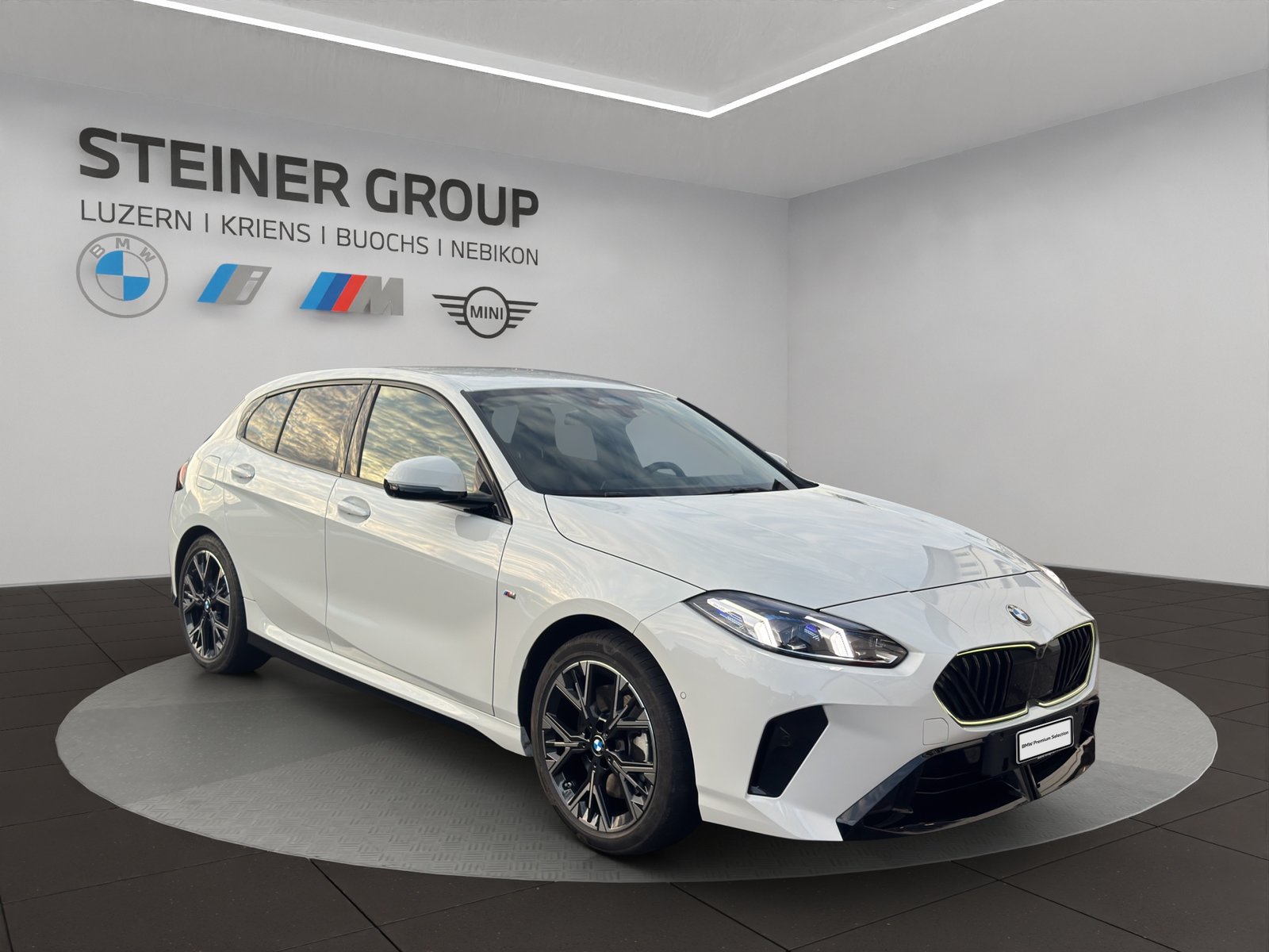 BMW 123 M Sport Steptronic, Mild-Hybrid Benzin/Elektro, Occasion / Gebraucht, Automatik - 3
