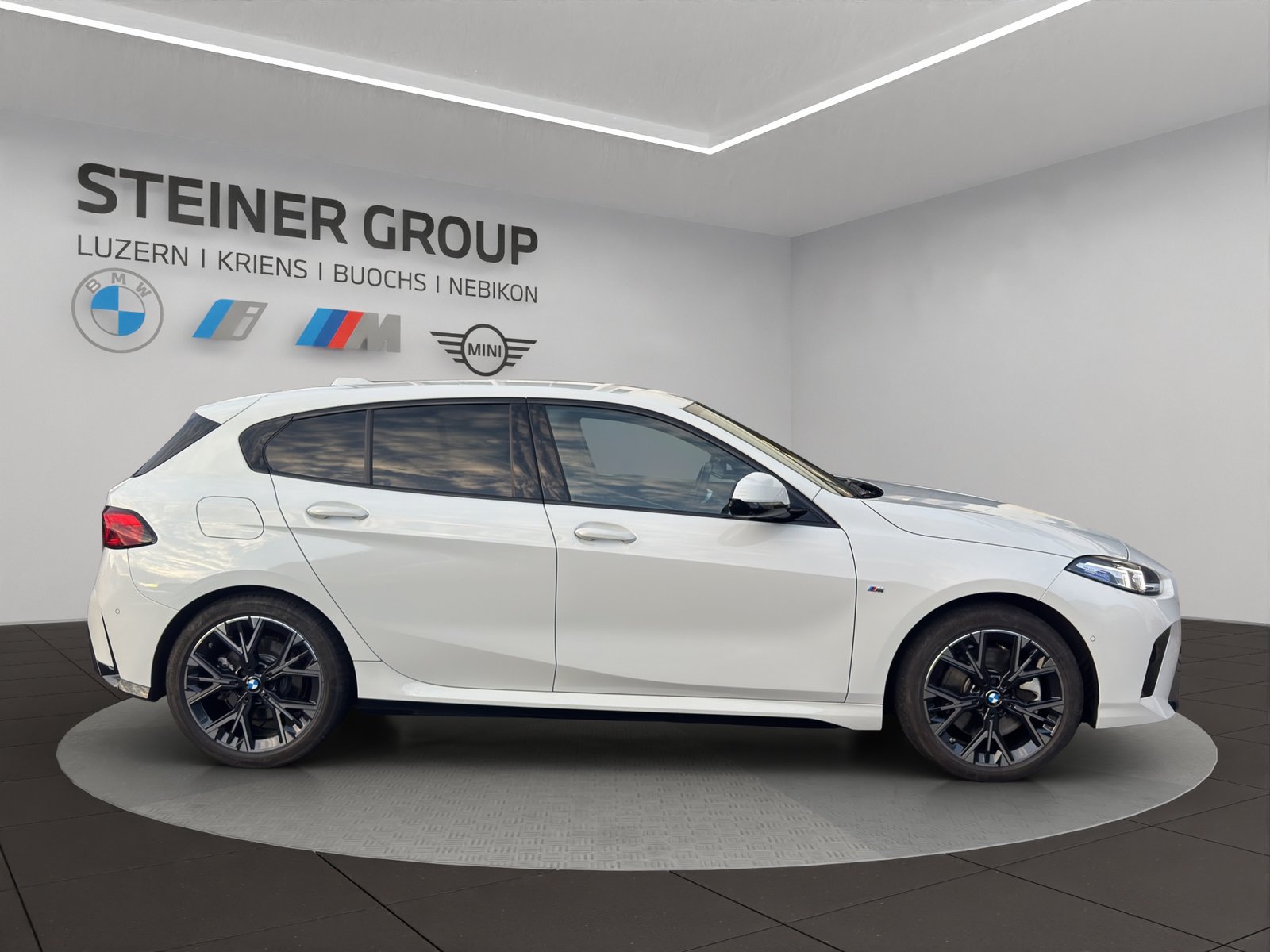 BMW 123 M Sport Steptronic, Mild-Hybrid Benzin/Elektro, Occasion / Gebraucht, Automatik - 4