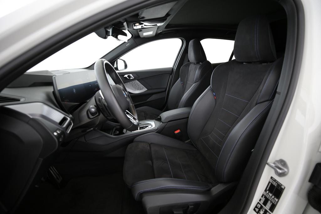 BMW 123 xDrive, Mild-Hybrid Benzin/Elektro, Occasion / Gebraucht, Automatik - 3