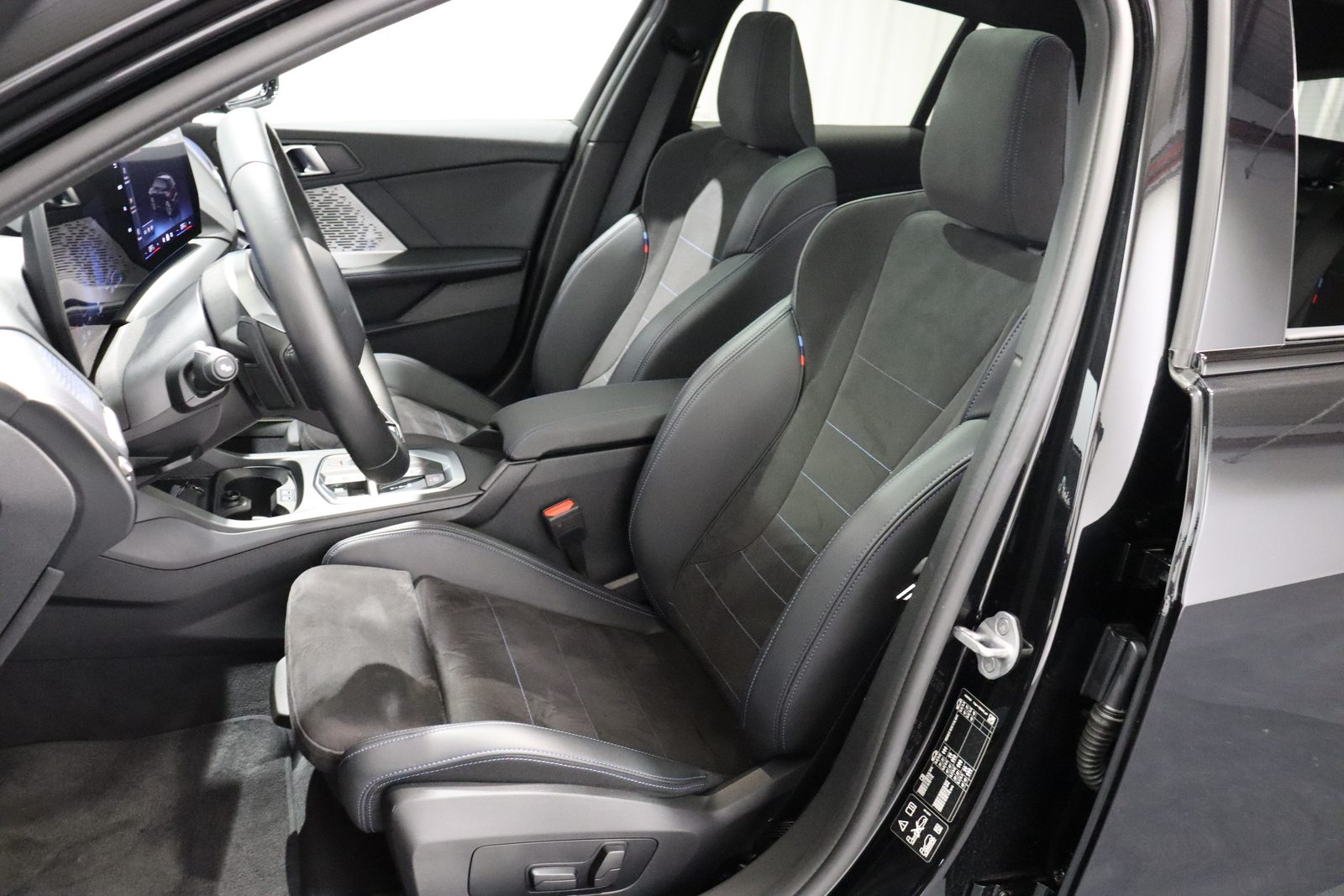BMW 123 xDrive, Hybride Léger Essence/Électricité, Occasion / Utilisé, Automatique - 7