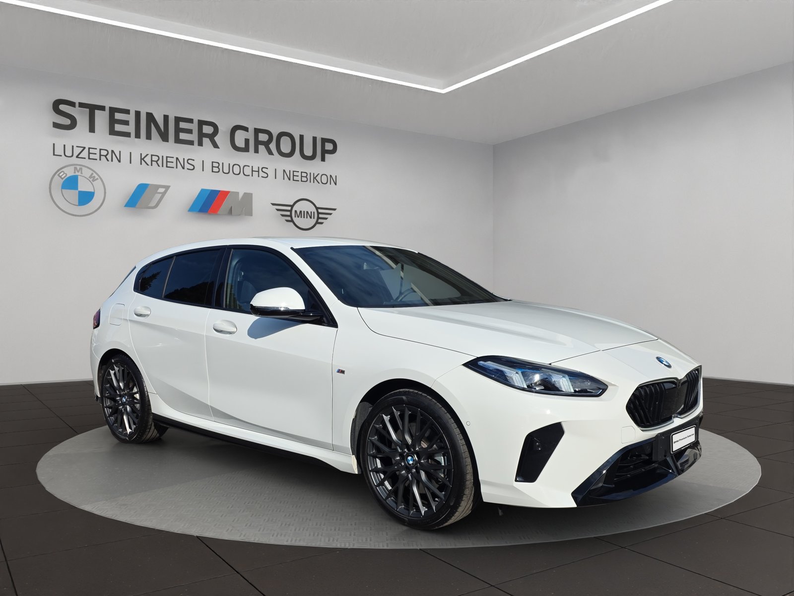 BMW 123 M Sport Steptronic, Mild-Hybrid Benzin/Elektro, Occasion / Gebraucht, Automatik - 2