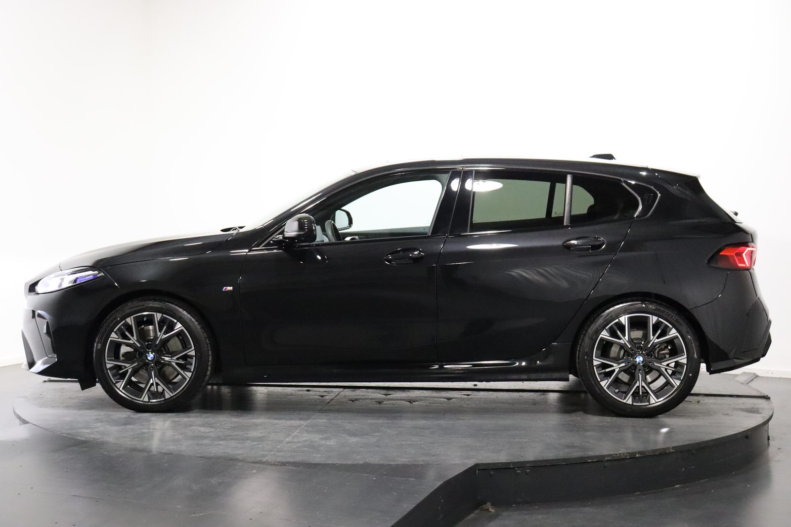 BMW 123 xDrive, Hybride Leggero Benzina/Elettrica, Occasioni / Usate, Automatico - 2