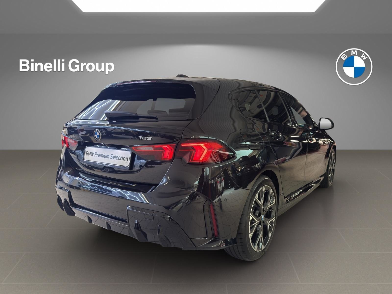 BMW 123 xDrive M-SportPaket, Mild-Hybrid Petrol/Electric, Second hand / Used, Automatic - 5