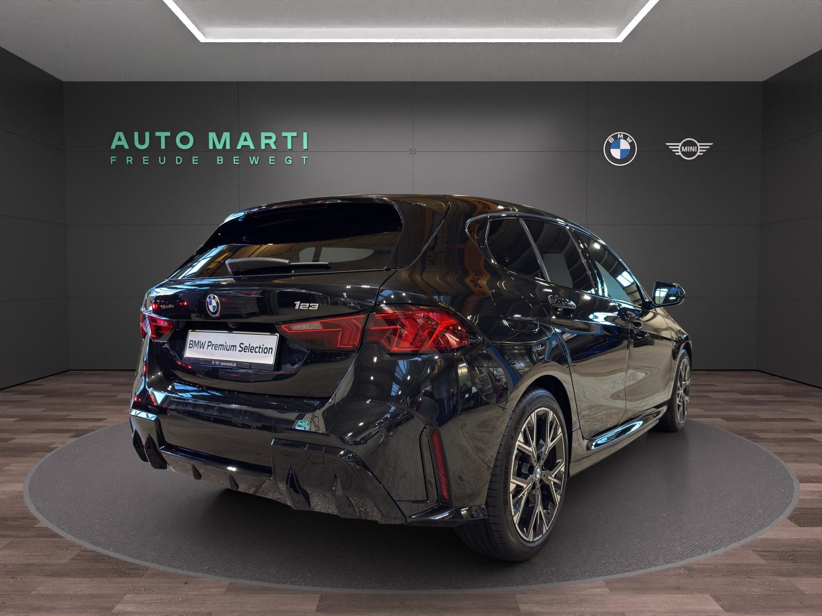 BMW 123 xDrive M Sport, Hybride Léger Essence/Électricité, Occasion / Utilisé, Automatique - 4