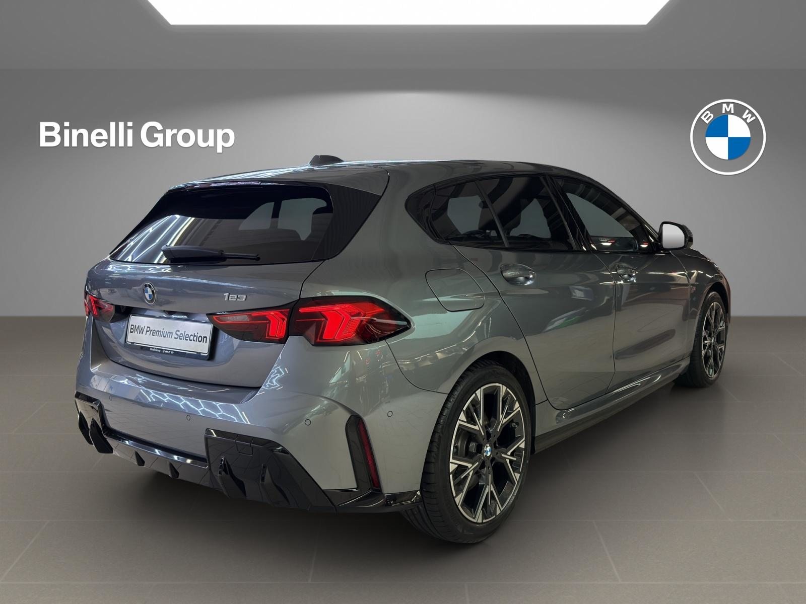 BMW 123 xDrive M-SportPaket, Mild-Hybrid Petrol/Electric, Second hand / Used, Automatic - 5