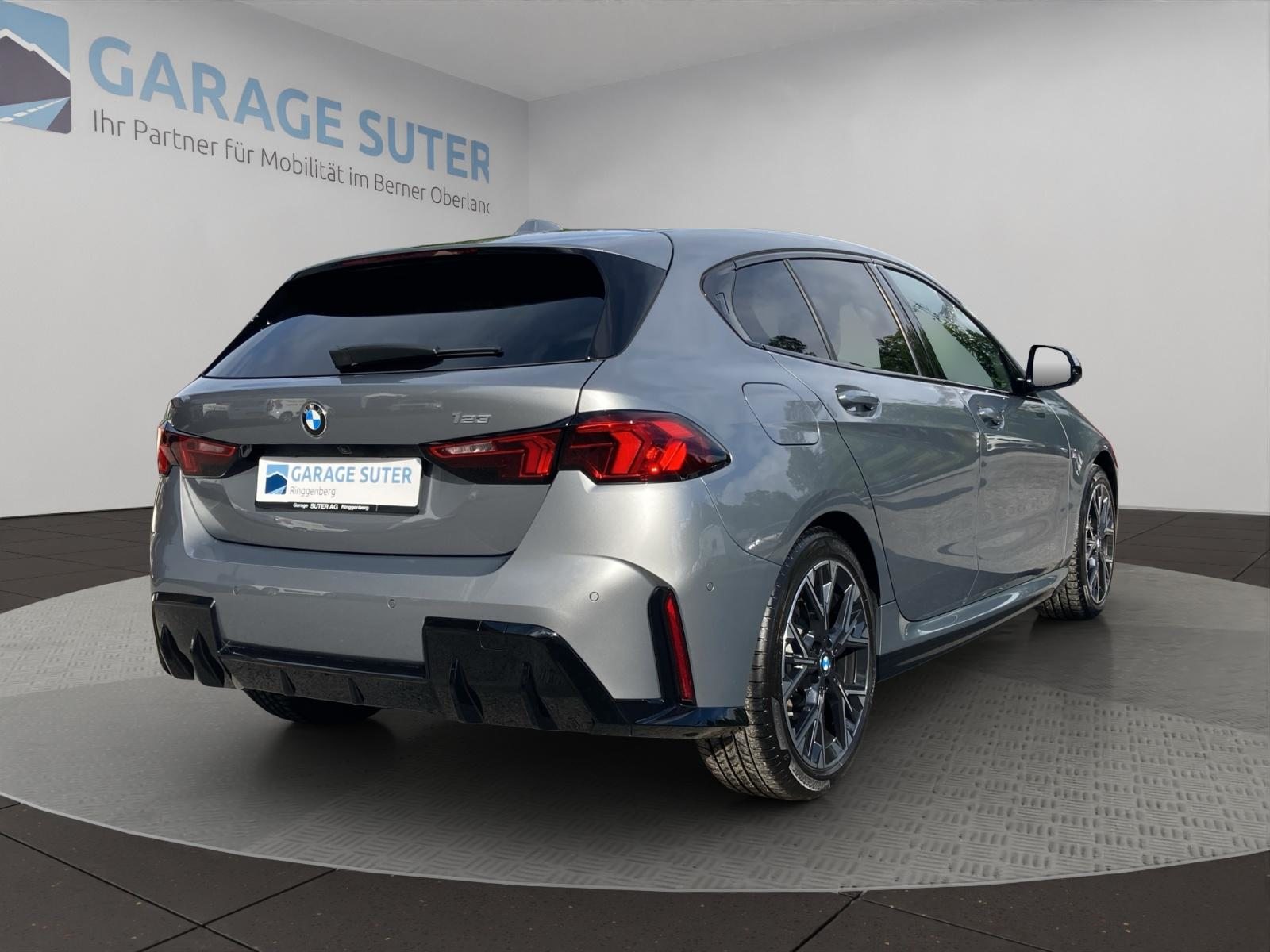 BMW 123 xDrive, Hybride Léger Essence/Électricité, Occasion / Utilisé, Automatique - 5