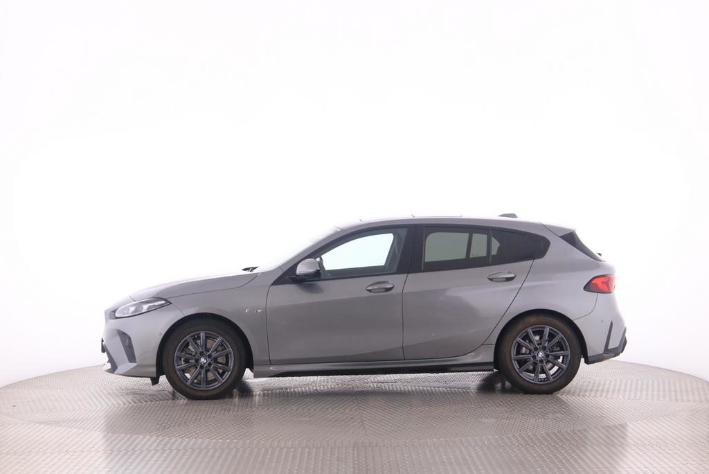 BMW 123 xDrive, Mild-Hybrid Petrol/Electric, Second hand / Used, Automatic - 4