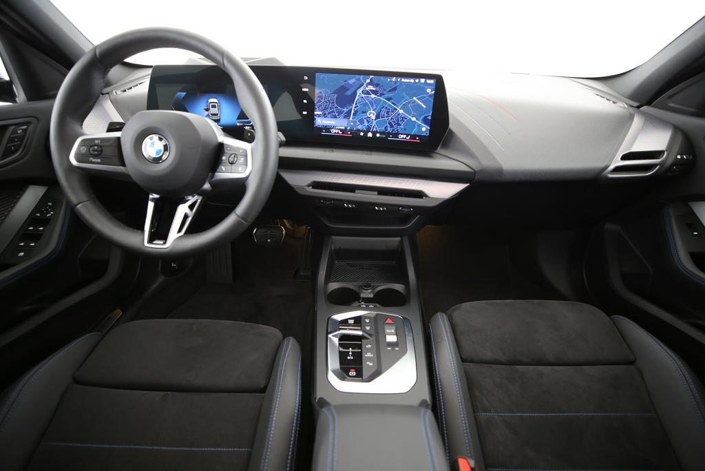 BMW 123 xDrive, Mild-Hybrid Petrol/Electric, Second hand / Used, Automatic - 6