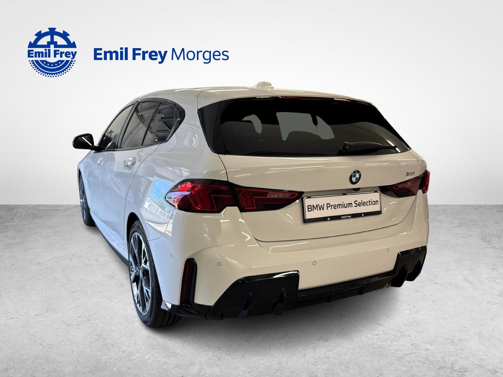 BMW 123 xDrive 48V M-Sport, Mild-Hybrid Petrol/Electric, Second hand / Used, Automatic - 5