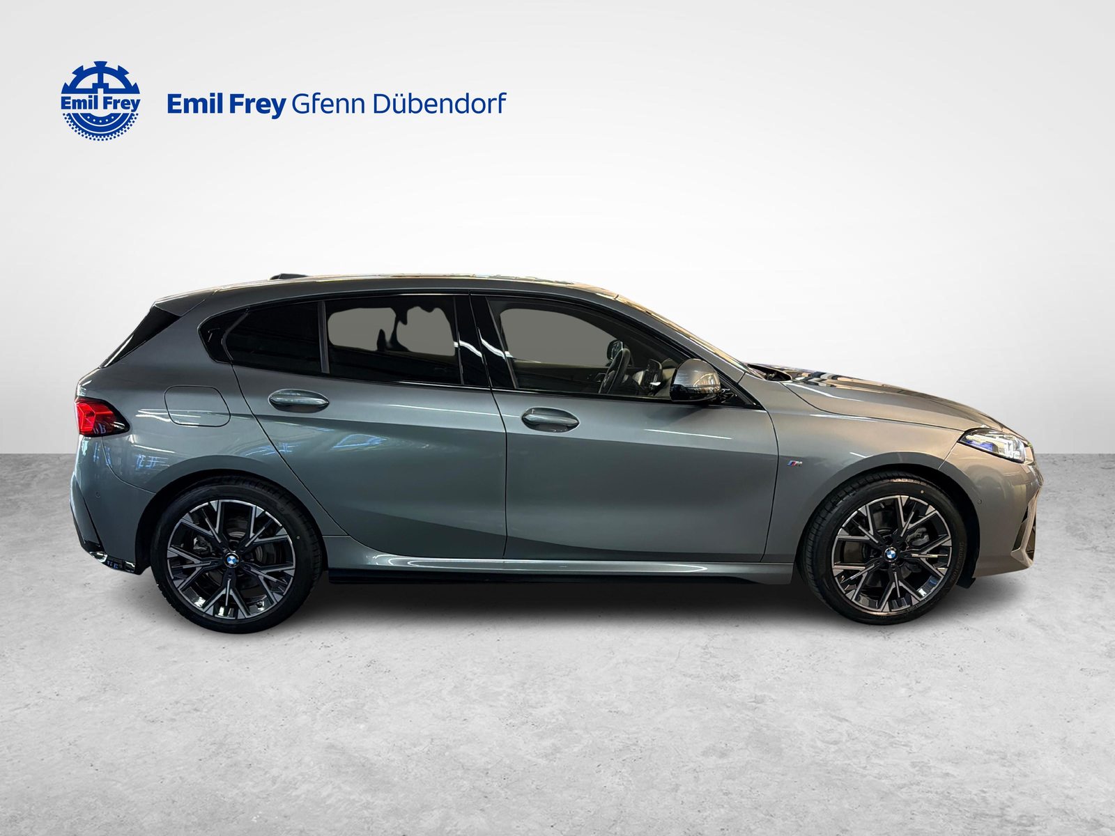 BMW 123 xDrive, Mild-Hybrid Petrol/Electric, Second hand / Used, Automatic - 7