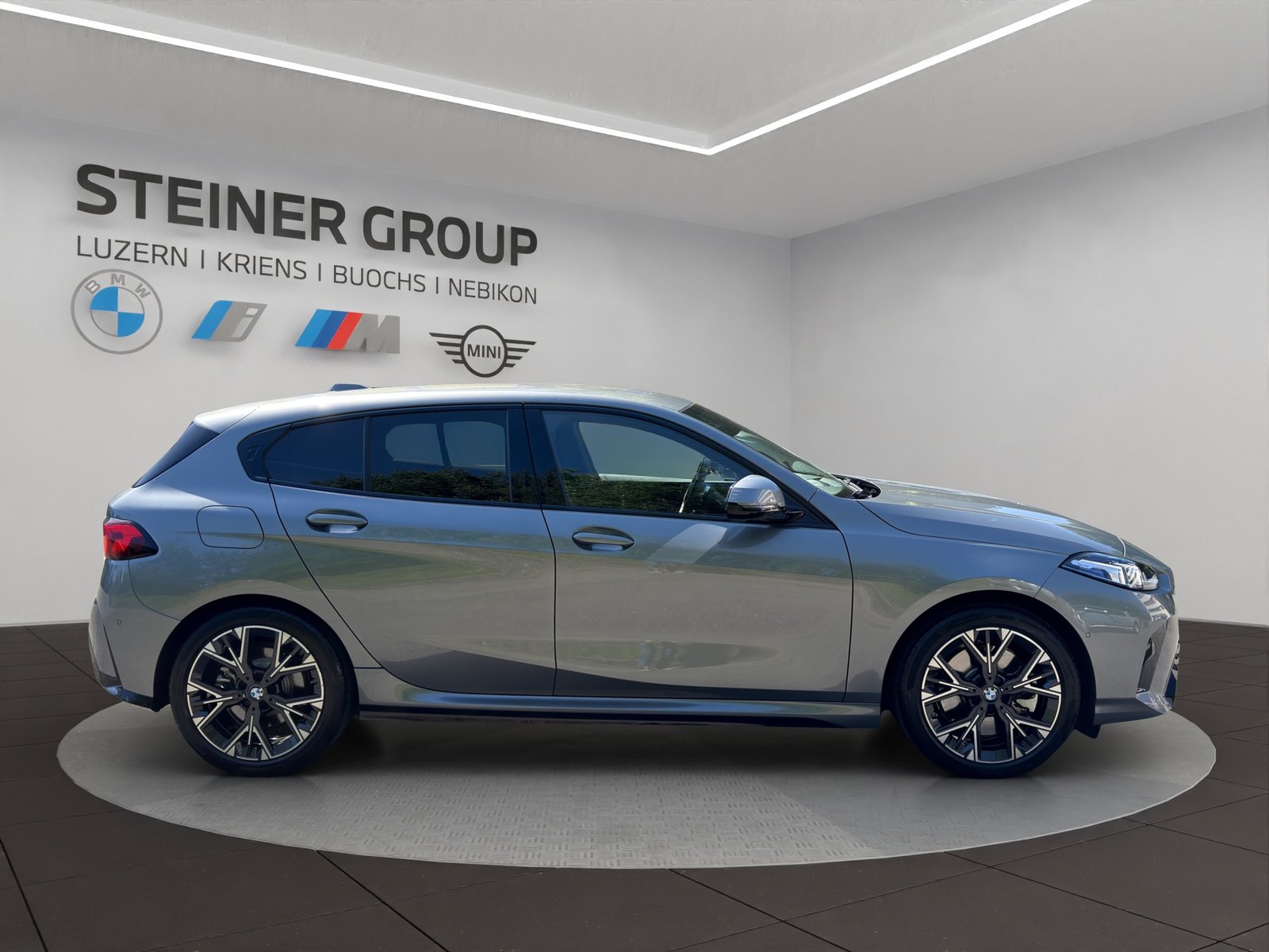 BMW 123 M Sport Steptronic, Mild-Hybrid Petrol/Electric, Second hand / Used, Automatic - 4