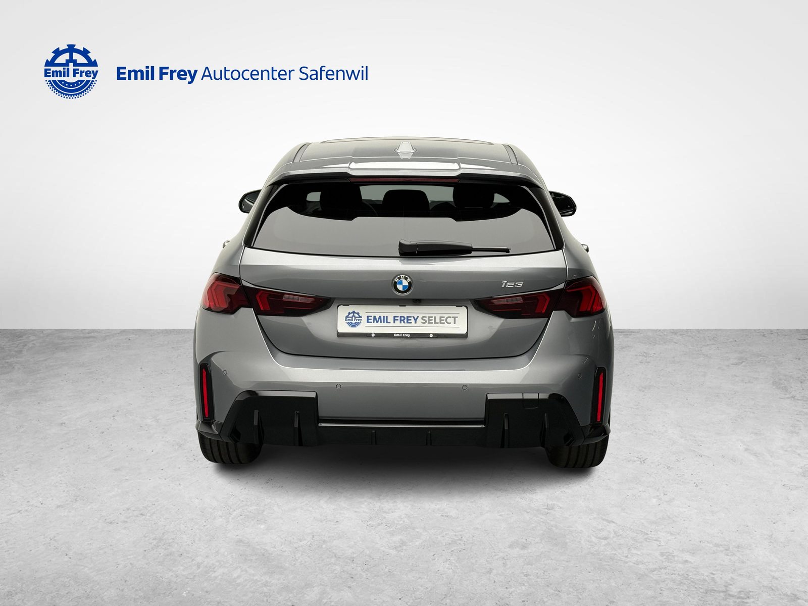 BMW 123 xDrive, Mild-Hybrid Petrol/Electric, Second hand / Used, Automatic - 4